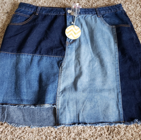 Hayden Dresses & Skirts - Hayden Denim Skirt Size 1x Plus Size Mini